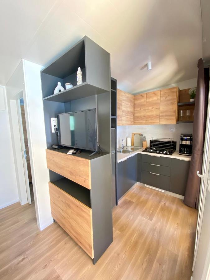 Mobile Homes Malu Biograd Na Moru Exterior foto